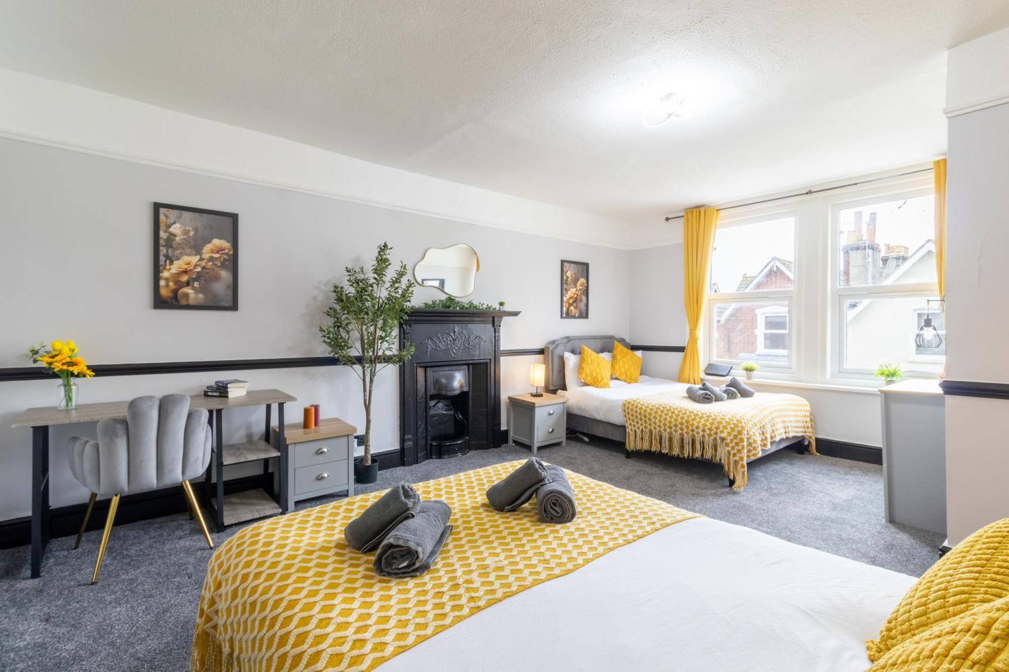 Open Mind - 4 Beds & Free Parking Appartamento *